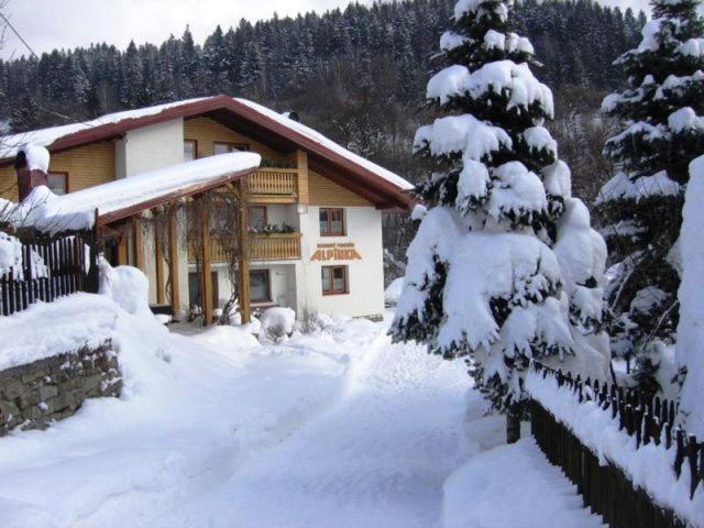 Rodinné apartmány Alpinka Oscadnica Exterior foto